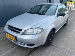 Grijs Gebruikt 2004 Chevrolet Lacetti Hatchback | € 1.250