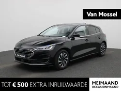 Zwart Gebruikt 2023 Ford Focus Titanium Hatchback | € 23.900 (Eerlijke prijs)