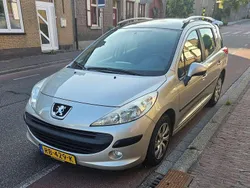Grijs Gebruikt 2009 Peugeot 207 Stationwagen | € 1.950 (Goede deal)