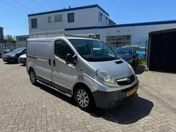 Zilver Gebruikt 2008 Opel Vivaro Van | € 3.450 (Eerlijke prijs)