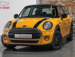 Oranje Gebruikt 2015 Mini Cooper Business Hatchback | € 11.895 (Super prijs)