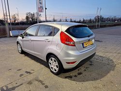 Grijs Gebruikt 2010 Ford Fiesta Trend Hatchback | € 4.500 (Eerlijke prijs)