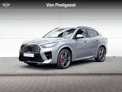 Skyscraper grey metallic (grijs metallic) Gebruikt 2024 BMW iX2 Executive SUV | € 47.900 (Eerlijke prijs)