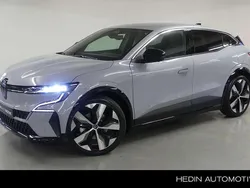 Grijs Nieuw 2025 Renault Mégane Komfort Hatchback | € 42.440 (Duur)