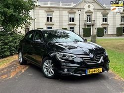 Zwart Gebruikt 2019 Renault Mégane IV LIMITED Hatchback | € 8.750 (Super prijs)