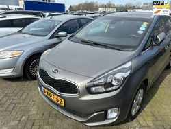 Grijs Gebruikt 2013 Kia Carens MPV | € 5.950
