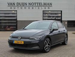 Grijs Gebruikt 2020 VW Golf VIII Style Hatchback | € 26.950 (Eerlijke prijs)