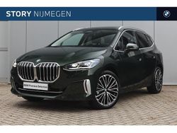Groen Gebruikt 2023 BMW 220 Comfort Edition Stationwagen | € 37.950 (Eerlijke prijs)