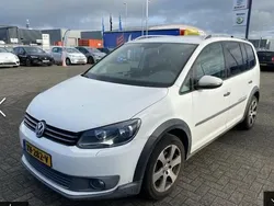 Wit Gebruikt 2011 VW Touran MPV | € 6.940 (Eerlijke prijs)