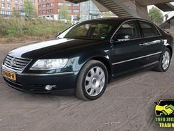 Groen Gebruikt 2004 VW Phaeton Sedan | € 7.777