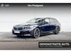 M carbonschwarz Gebruikt 2024 BMW 530e Shadowline Stationwagen | € 72.900