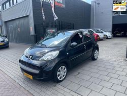 Zwart Gebruikt 2010 Peugeot 107 Hatchback | € 1.499 (Super prijs)