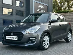Grijs Gebruikt 2017 Suzuki Swift Hatchback | € 10.950 (Goede deal)