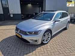 Zilver Gebruikt 2015 VW Passat Highline Stationwagen | € 8.950 (Super prijs)