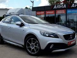 Zilver Gebruikt 2015 Volvo V40 CC Ocean Race Stationwagen | € 14.950 (Eerlijke prijs)