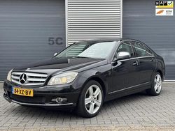 Zwart Gebruikt 2007 Mercedes C200 Avantgarde Sedan | € 5.950 (Eerlijke prijs)