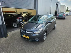 Grijs, metallic lak Gebruikt 2018 Opel Karl Edition Hatchback | € 8.750 (Goede deal)