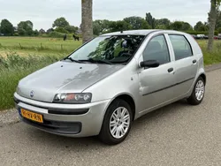 Grijs Gebruikt 2002 Fiat Punto Hatchback | € 1.650 (Eerlijke prijs)