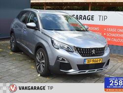 Grijs Gebruikt 2019 Peugeot 3008 Premium SUV | € 15.950 (Eerlijke prijs)