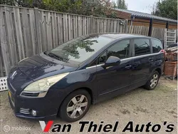 Blauw Gebruikt 2011 Peugeot 5008 MPV | € 2.250 (Goede deal)