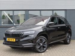 Zwart Gebruikt 2023 Skoda Karoq Business Line SUV | € 34.950 (Eerlijke prijs)