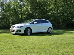 Wit Gebruikt 2012 Seat Leon Copa MPV | € 4.750 (Eerlijke prijs)