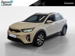 Wit Gebruikt 2023 Kia Stonic SUV | € 21.650 (Eerlijke prijs)