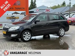 Zwart Gebruikt 2011 Skoda Fabia Ambition Stationwagen | € 5.888 (Duur)