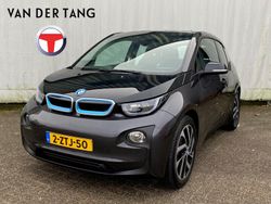 Grijs, metallic lak Gebruikt 2015 BMW i3 Comfort Edition Hatchback | € 14.995