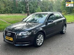 Grijs Gebruikt 2013 Audi A3 Sportback Attraction Hatchback | € 5.750 (Iets duurder)