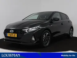 Zwart Gebruikt 2023 Hyundai i20 Comfort Hatchback | € 18.945 (Eerlijke prijs)