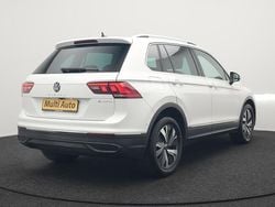 Wit Gebruikt 2021 VW Tiguan Elegance SUV | € 27.390 (Super prijs)
