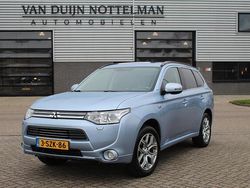 Blauw Gebruikt 2013 Mitsubishi Outlander Instyle SUV | € 15.950 (Iets duurder)