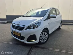 Wit Gebruikt 2014 Peugeot 108 Hatchback | € 5.750 (Eerlijke prijs)