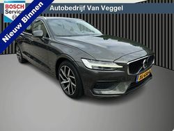 Grijs Gebruikt 2019 Volvo V60 Momentum Stationwagen | € 24.450 (Goede deal)