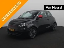 Zwart Gebruikt 2022 Fiat 500e Red Hatchback | € 17.895 (Eerlijke prijs)