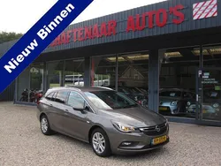 Grijs Gebruikt 2016 Opel Astra Innovation Stationwagen | € 10.750 (Eerlijke prijs)