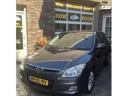 Grijs Gebruikt 2007 Hyundai i30 Dynamiq Hatchback | € 2.750 (Eerlijke prijs)