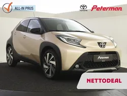 Bruin Gebruikt 2022 Toyota Aygo Envy Hatchback | € 16.599 (Eerlijke prijs)