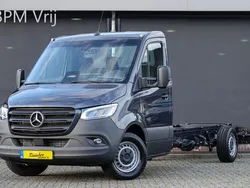Grijs Nieuw 2024 Mercedes Sprinter Van | € 54.950