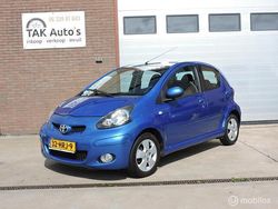 Blauw Gebruikt 2009 Toyota Aygo Hatchback | € 2.995 (Eerlijke prijs)