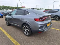 Grijs Gebruikt 2022 Renault Arkana Intens SUV | € 25.840 (Eerlijke prijs)