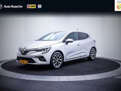 Grijs Gebruikt 2021 Renault Clio V Intens Hatchback | € 18.125 (Eerlijke prijs)