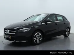Zwart Gebruikt 2020 Mercedes B220 Edition MPV | € 28.445 (Eerlijke prijs)
