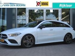 Wit Gebruikt 2022 Mercedes CLA200 AMG line Stationwagen | € 32.950 (Eerlijke prijs)