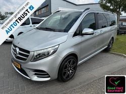 Zilver, metallic lak Gebruikt 2018 Mercedes V250 Avantgarde MPV | € 43.999 (Eerlijke prijs)