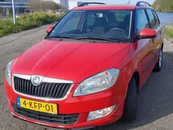 Rood Gebruikt 2012 Skoda Fabia Stationwagen | € 1.800 (Eerlijke prijs)