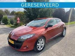 Oranje Gebruikt 2011 Renault Mégane Coupé Coupé | € 7.995 (Eerlijke prijs)