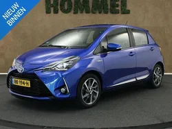 Blauw Gebruikt 2017 Toyota Yaris Premium Hatchback | € 13.250 (Eerlijke prijs)