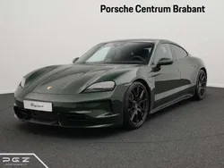 Groen Nieuw 2024 Porsche Taycan Sedan | € 157.184 (Duur)